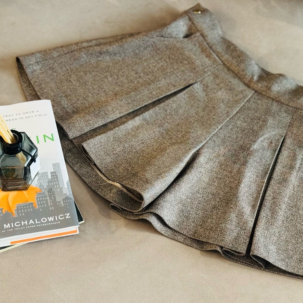 Gray Women's Pleated Shorts